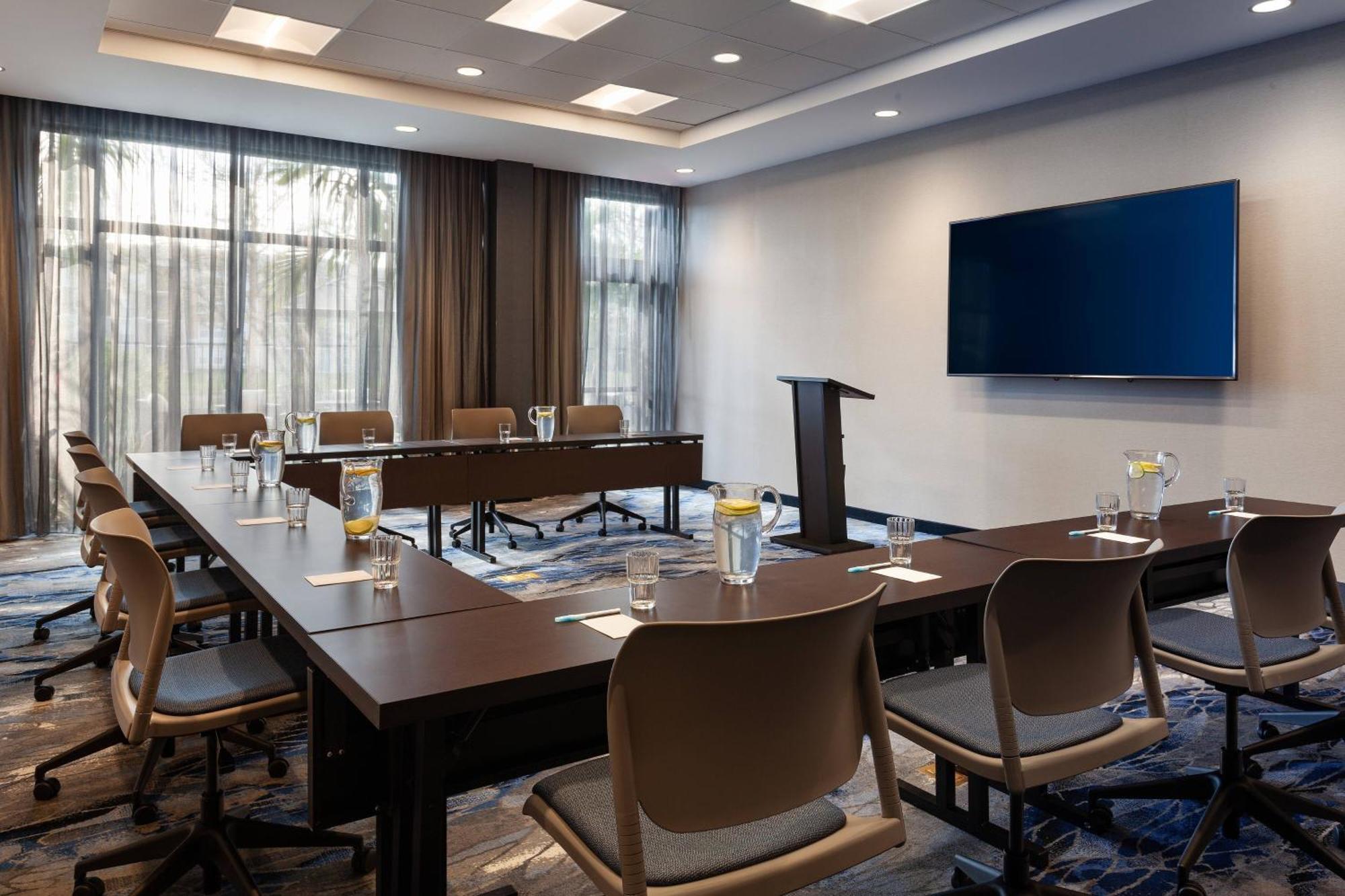 Fairfield Inn & Suites By Marriott Wellington-West Palm Beach Экстерьер фото